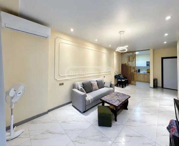 3 room Flat For Rent. Batumi - picture #1