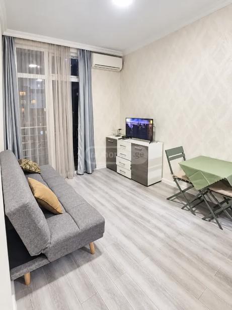 2 room Flat For Sale. Batumi - picture #1