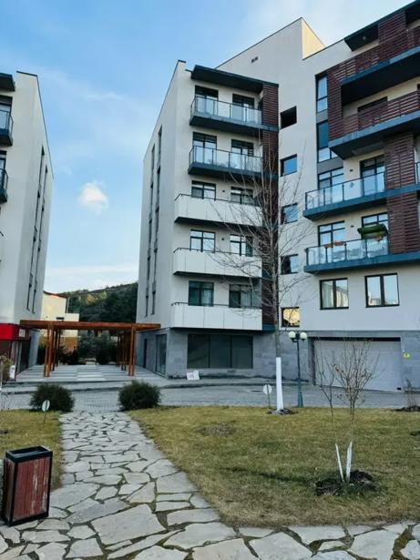 2 room Flat For Rent. Lisi lake  - picture #1