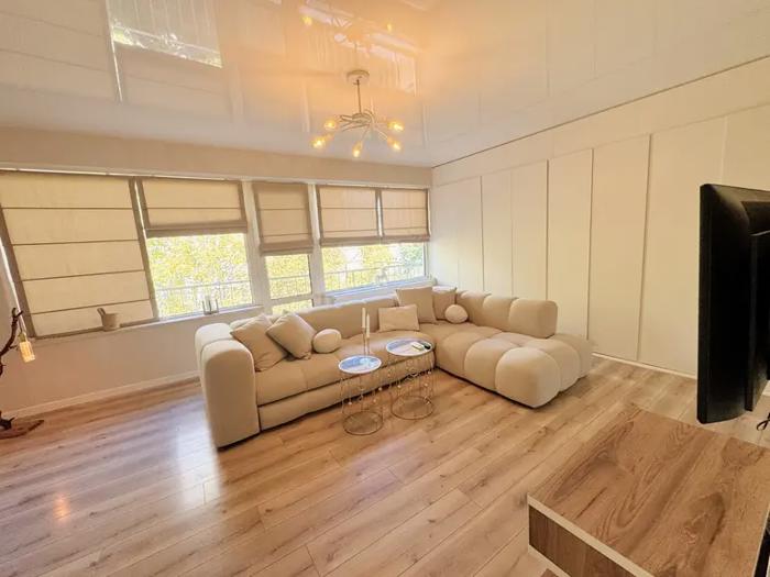 3 room Flat For Rent. Saburtalo  - picture #1