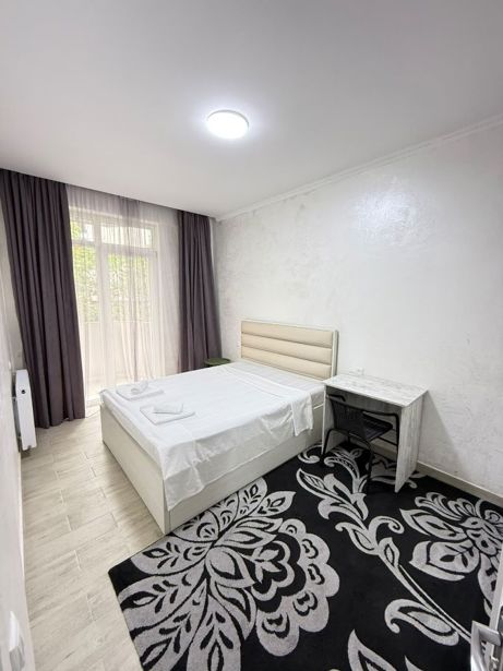 2 room Flat For Rent. Batumi - picture #1