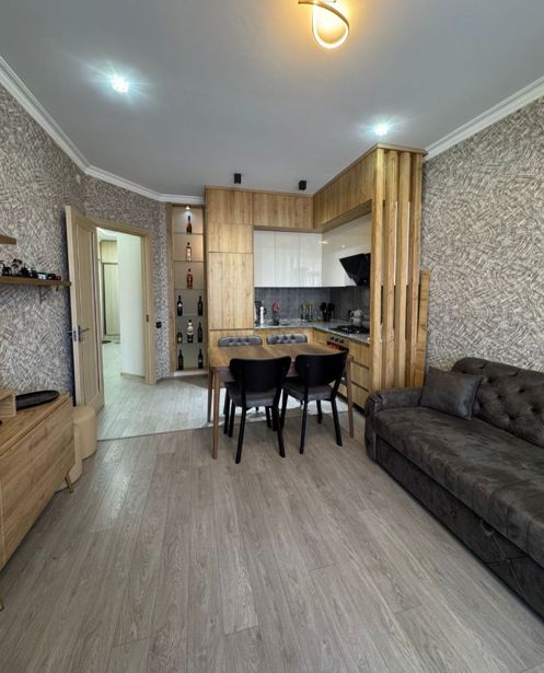 3 room Flat For Rent. Batumi - picture #1