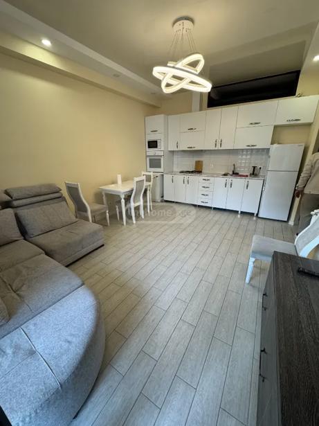 3 room Flat For Rent. Saburtalo  - picture #1