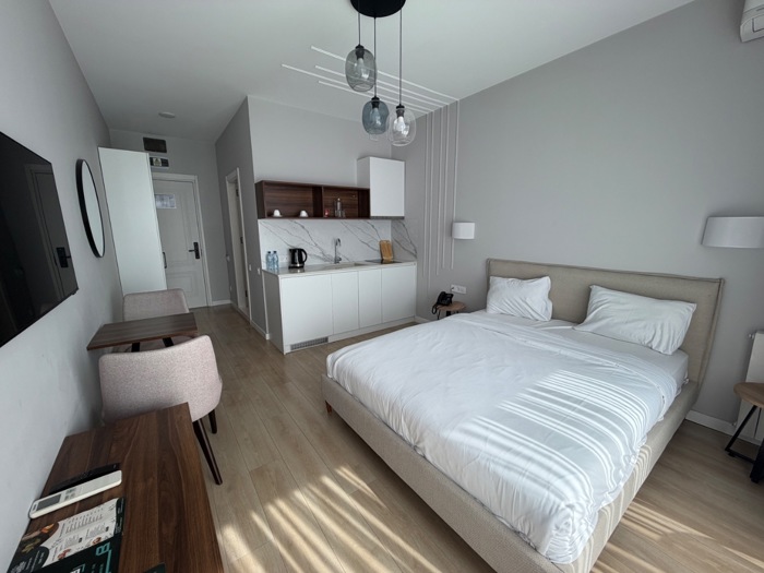 1 room Flat For Sale. Batumi - picture #1