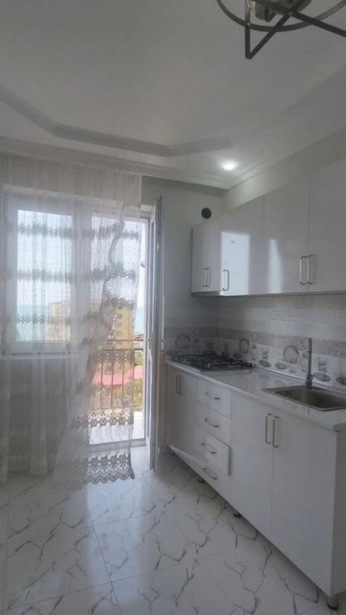 2 room Flat For Rent. Batumi - picture #1