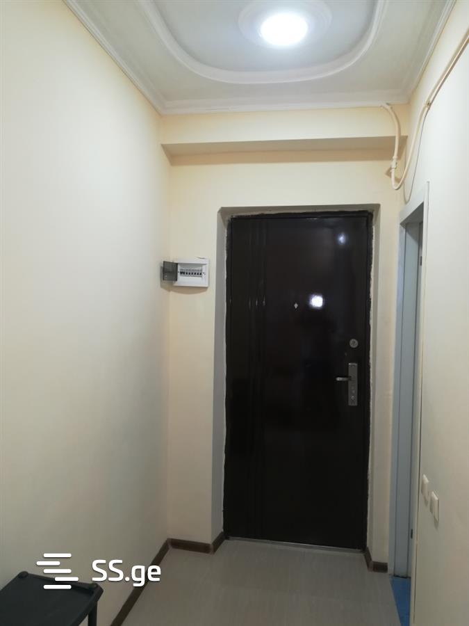 1 Room Flat Daily Rent. Poti view 8