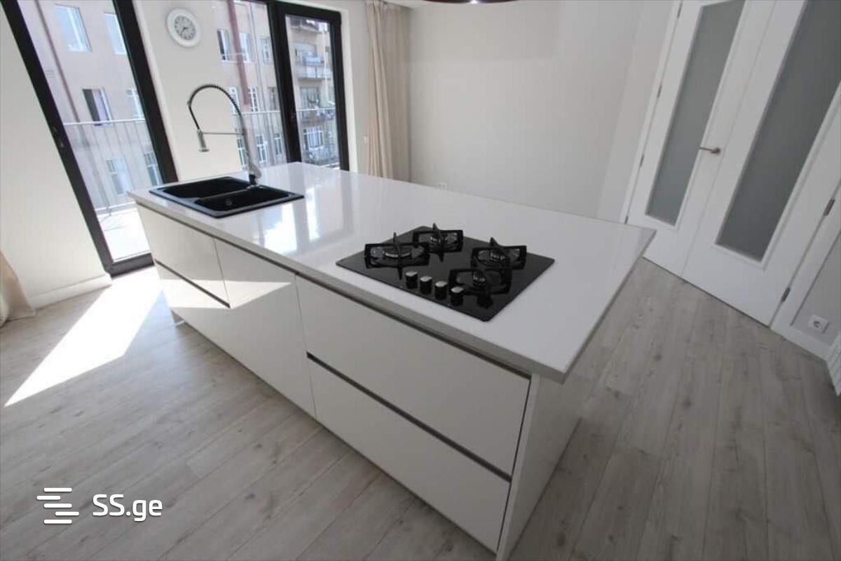 4 Room Flat For Rent. Vake view 11