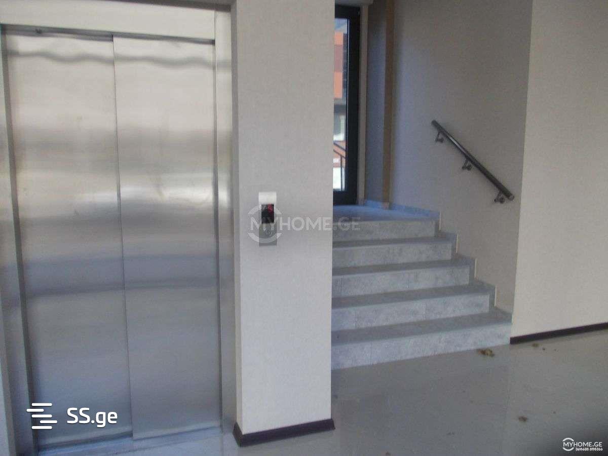 Commercial Real Estate For Rent. Gldani view 4