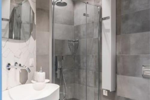 https://static.ss.ge/2_86278529-599c-4249-8ece-c838119e90e0_Thumb.jpg