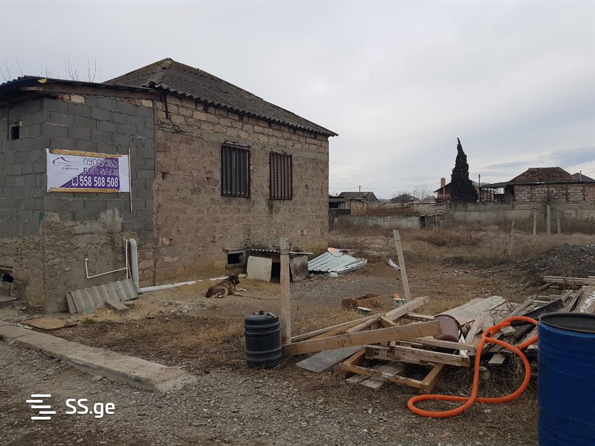 3 Room Private House For Sale view 8