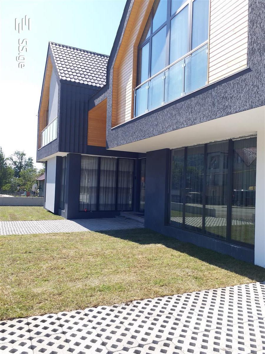 5 Room Summer Cottage Daily Rent. Bakuriani, 1 of 4