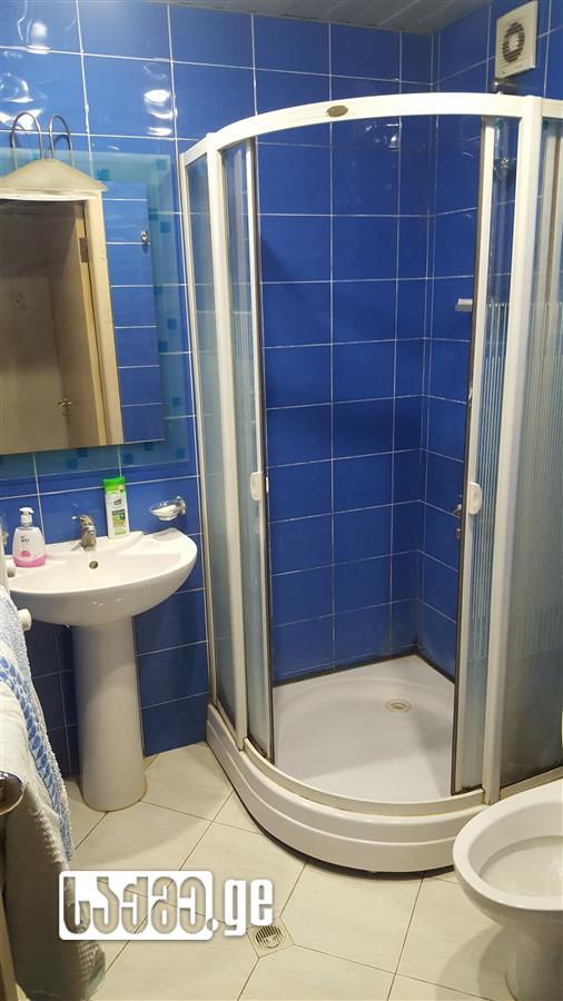 1 Room Flat Daily Rent. Digomi view 5
