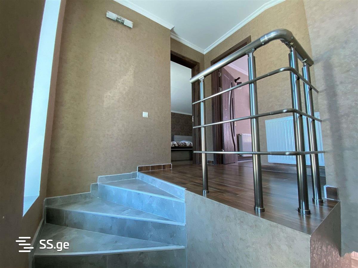3 Room Summer Cottage Daily Rent. Bakuriani view 5