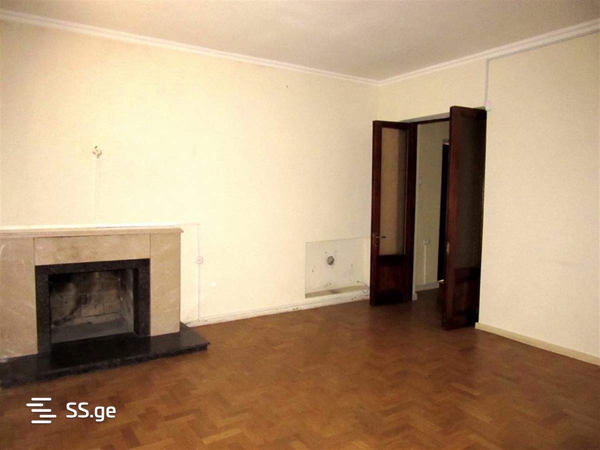 8 Room Summer Cottage For Sale view 9