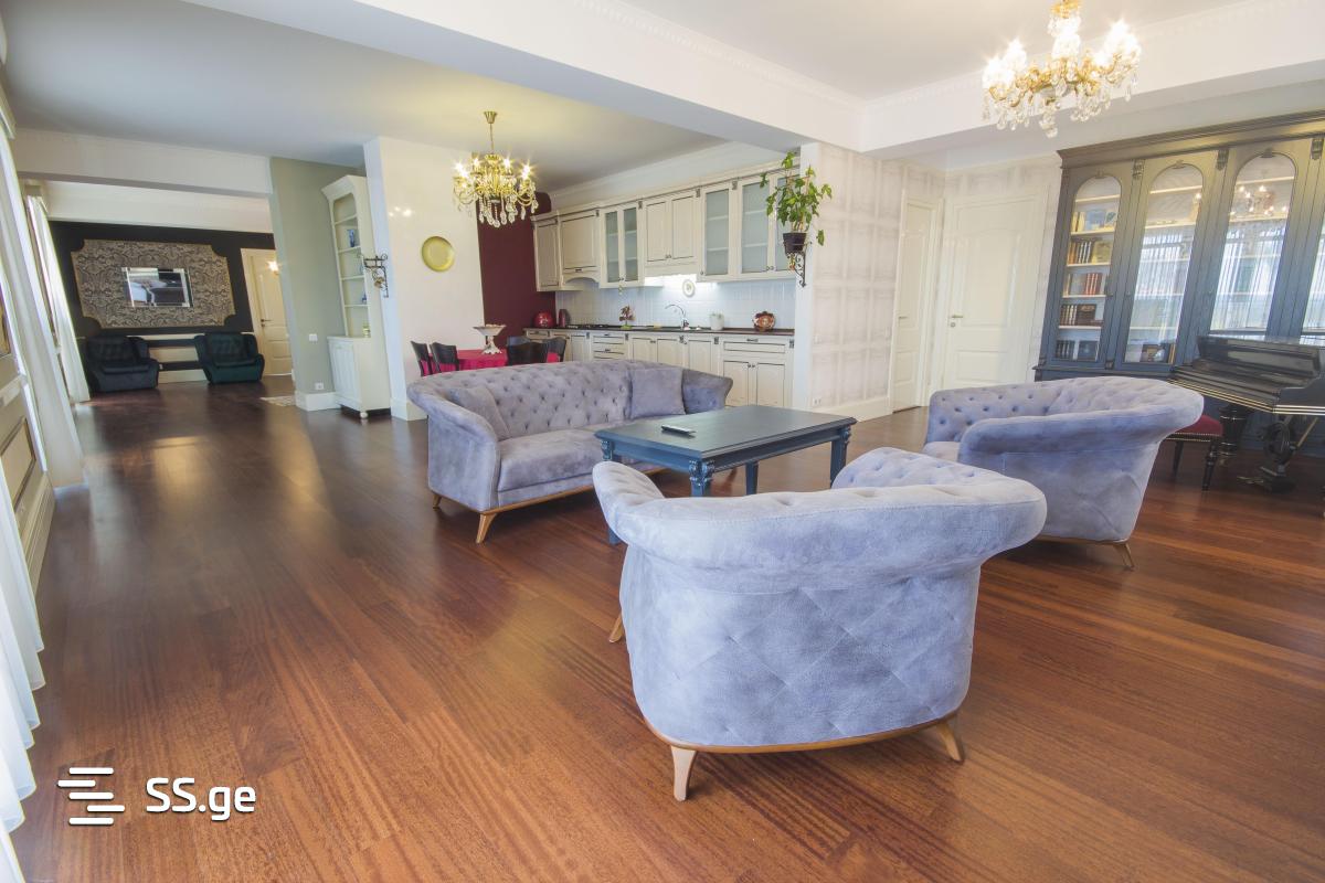 4 Room Flat For Rent. Lisi Lake view 5