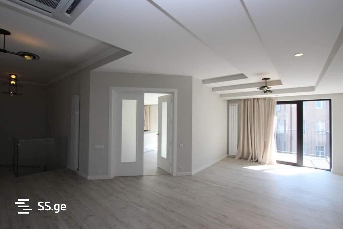 4 Room Flat For Rent. Vake view 9
