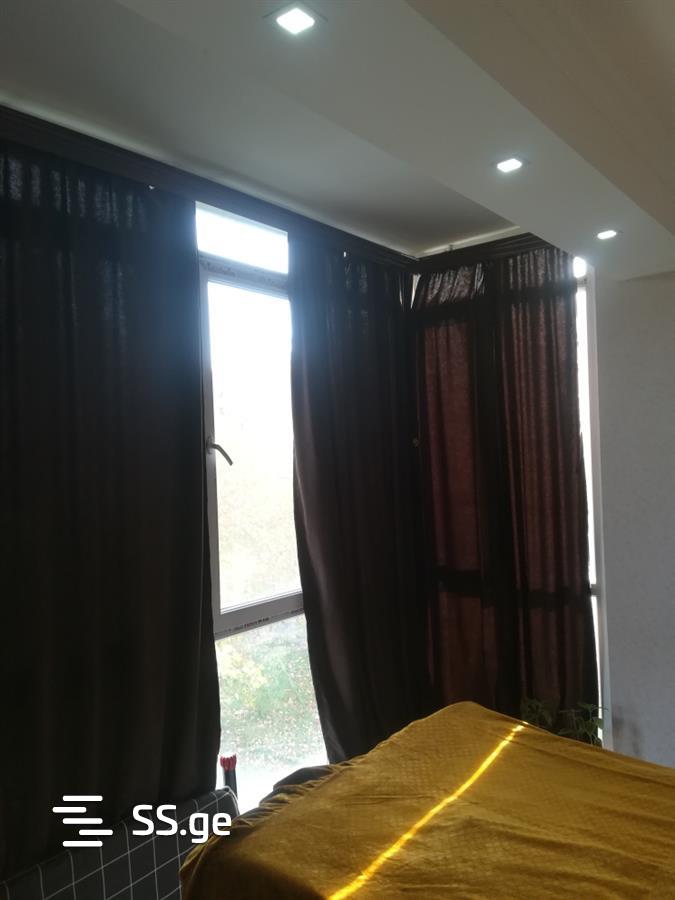 2 Room Flat Daily Rent. Poti view 5